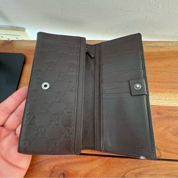 Gucci Dark Brown Embossed Leather Clutch - Picture 4 of 9